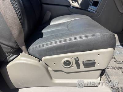 2004 Chevrolet Silverado 1500 LT Crew Cab Short Bed 1SC - zdjęcie 30 z 38 - miniatura