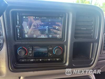 2004 Chevrolet Silverado 1500 LT Crew Cab Short Bed 1SC - zdjęcie 32 z 38 - miniatura