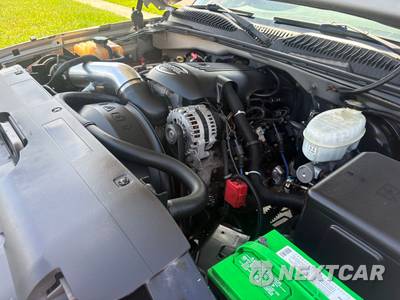 2004 Chevrolet Silverado 1500 LT Crew Cab Short Bed 1SC - zdjęcie 35 z 38 - miniatura