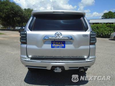 2012 Toyota 4Runner Limited - zdjęcie 8 z 78 - miniatura