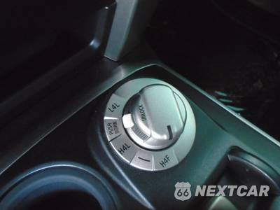 2012 Toyota 4Runner Limited - zdjęcie 67 z 78 - miniatura