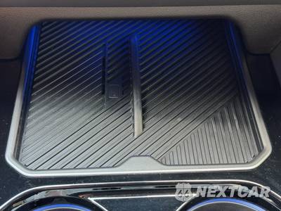 2024 BMW 5 Series Sedan 540i xDrive - zdjęcie 32 z 48 - miniatura