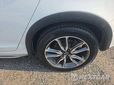2017 Volvo V60 Cross Country T5 - zdjęcie 11 z 24 - miniatura
