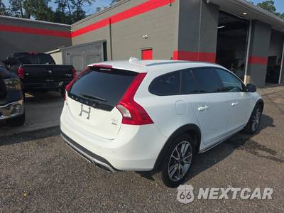 2017 Volvo V60 Cross Country T5 - zdjęcie 4 z 24 - miniatura