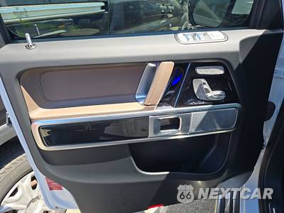 2024 Mercedes-Benz AMG G 63 4MATIC - zdjęcie 15 z 28 - miniatura