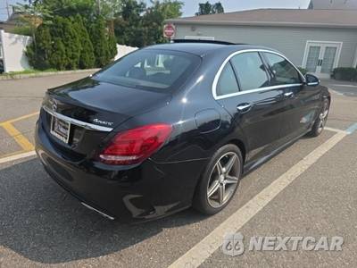 2015 Mercedes-Benz C 300 4MATIC Sedan w/Sport Pkg - zdjęcie 4 z 23 - miniatura