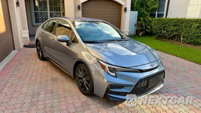 2024 Toyota Corolla SE Sedan - zdjęcie 5 z 40 - miniatura