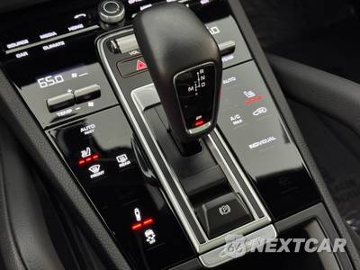2023 Porsche Cayenne E-Hybrid Coupe - zdjęcie 31 z 48 - miniatura
