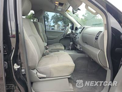 2021 Nissan Frontier SV Crew Cab Medium Bed - zdjęcie 8 z 24 - miniatura