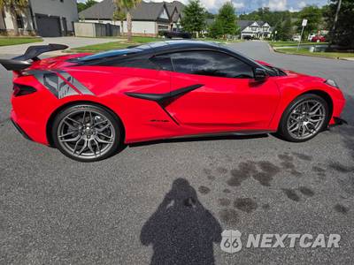 2023 Chevrolet Corvette Z06 Coupe 3LZ - zdjęcie 5 z 45 - miniatura