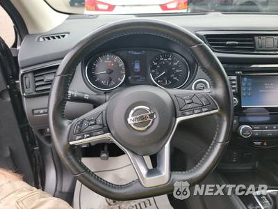 2017 Nissan Rogue Sport SL - zdjęcie 10 z 31 - miniatura