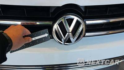 2012 Volkswagen Touareg TDI Executive - zdjęcie 46 z 52 - miniatura