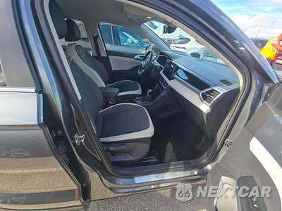 2025 Volkswagen Taos SE - zdjęcie 8 z 27 - miniatura