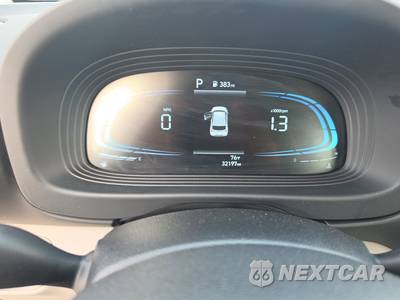 2025 Hyundai Venue SEL - zdjęcie 12 z 28 - miniatura