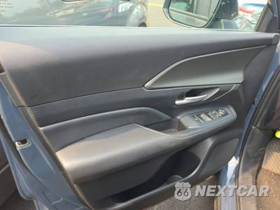 2025 Toyota Grand Highlander XLE - zdjęcie 9 z 36 - miniatura