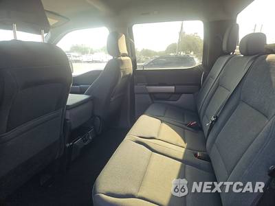 2025 Ford F-150 XLT Crew Cab Short Bed - zdjęcie 13 z 25 - miniatura