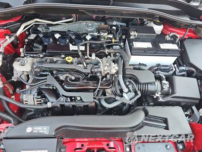 2024 Toyota Corolla Cross LE - zdjęcie 15 z 35 - miniatura