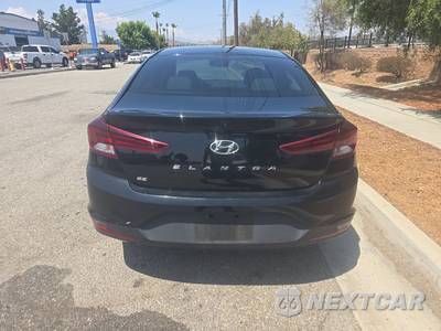 2020 Hyundai Elantra SE Sedan - zdjęcie 5 z 27 - miniatura