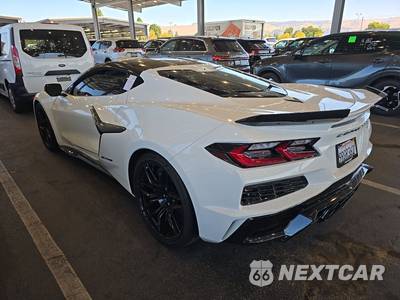 2023 Chevrolet Corvette Z06 Coupe 3LZ - zdjęcie 6 z 21 - miniatura