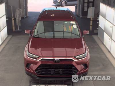2025 Toyota Grand Highlander XLE - zdjęcie 2 z 34 - miniatura