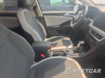 2025 Volkswagen Taos SE - zdjęcie 8 z 27 - miniatura