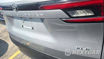 2025 Toyota Grand Highlander XLE - zdjęcie 23 z 28 - miniatura