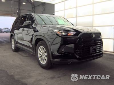 2025 Toyota Grand Highlander XLE - zdjęcie 3 z 35 - miniatura