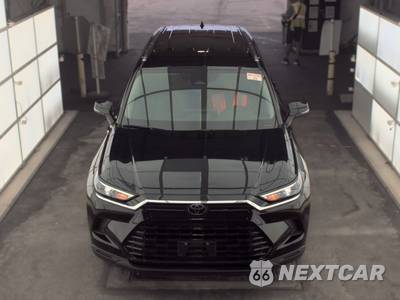2025 Toyota Grand Highlander XLE - zdjęcie 2 z 35 - miniatura
