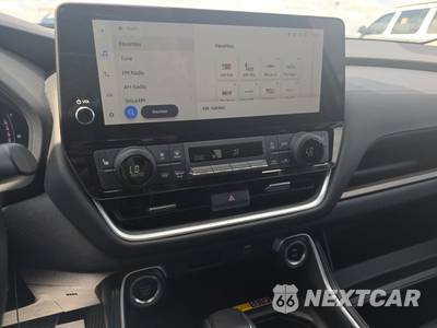 2025 Toyota Grand Highlander XLE - zdjęcie 11 z 33 - miniatura