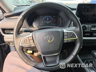 2025 Toyota Grand Highlander XLE - zdjęcie 10 z 33 - miniatura