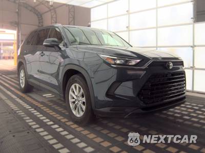 2025 Toyota Grand Highlander XLE - zdjęcie 3 z 33 - miniatura