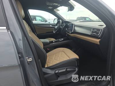 2025 Volkswagen Atlas Cross Sport 2.0T SE w/Technology - zdjęcie 8 z 21 - miniatura