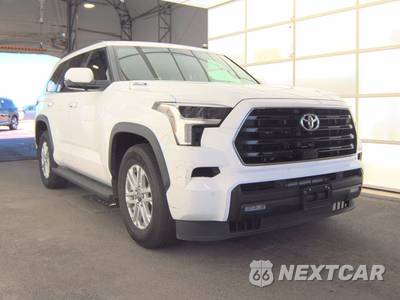 2025 Toyota Sequoia SR5 - zdjęcie 3 z 33 - miniatura