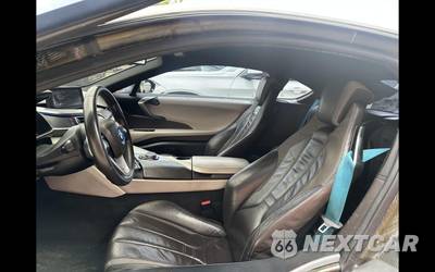 2015 BMW i8 TERA WORLD - zdjęcie 5 z 6 - miniatura