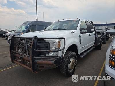 2018 Ford Super Duty F-350 Cab Chassis XL Crew Cab DRW - zdjęcie 15 z 22 - miniatura