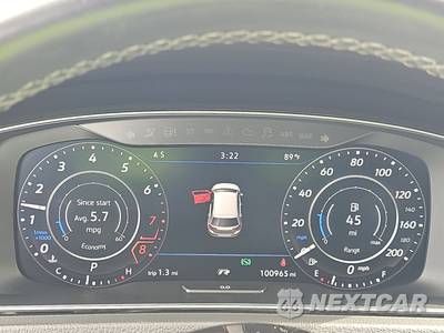 2018 Volkswagen Golf R Hatchback w/DCC & Navigation - zdjęcie 18 z 32 - miniatura
