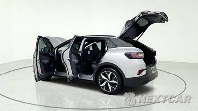 2023 Volkswagen ID.4 S - zdjęcie 16 z 50 - miniatura