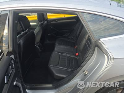 2020 Volkswagen Arteon SEL R-Line - zdjęcie 13 z 33 - miniatura