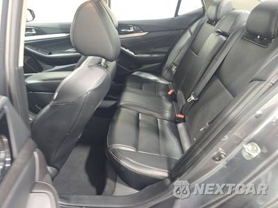 2023 Nissan Maxima SL - zdjęcie 13 z 25 - miniatura