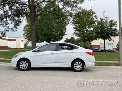 2017 Hyundai Accent SE Sedan - zdjęcie 3 z 29 - miniatura