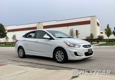 2017 Hyundai Accent SE Sedan - zdjęcie 8 z 29 - miniatura