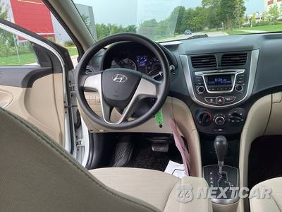 2017 Hyundai Accent SE Sedan - zdjęcie 15 z 29 - miniatura