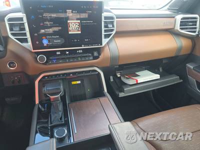 2023 Toyota Tundra 1794 Edition Crew Cab Short Bed - zdjęcie 11 z 31 - miniatura