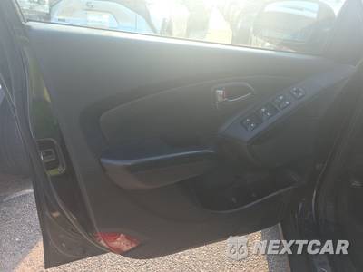 2015 Hyundai Tucson Limited - zdjęcie 9 z 42 - miniatura