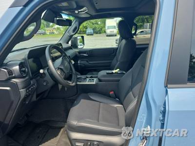 2027 Toyota Land Cruiser - zdjęcie 13 z 21 - miniatura