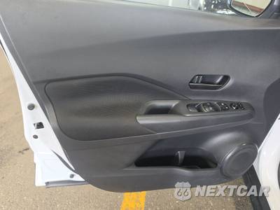 2021 Nissan Kicks S - zdjęcie 9 z 26 - miniatura