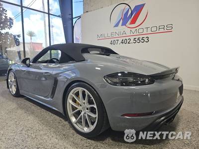 2023 Porsche 718 Spyder - zdjęcie 6 z 17 - miniatura