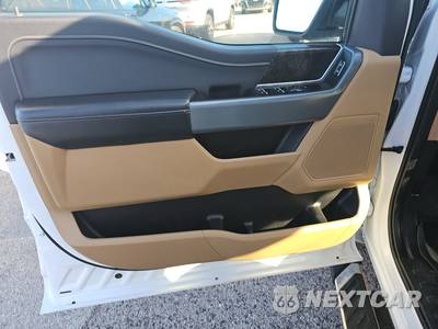 2022 Ford F-150 XLT Crew Cab Short Bed - zdjęcie 9 z 20 - miniatura