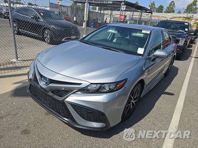 2023 Toyota Camry Hybrid SE - zdjęcie 1 z 27 - miniatura