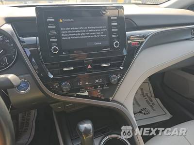 2023 Toyota Camry Hybrid SE - zdjęcie 11 z 27 - miniatura